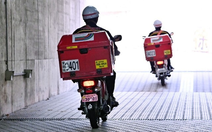 10月開始週六停止配送平信 速達郵資調降一成